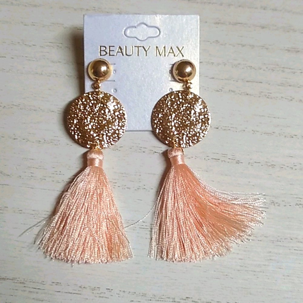 😻 3 For $15 Peach Tassel Gold Disk Stud Dangles